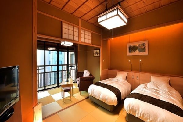 Kambayashi Hotel Senjukaku (Yamanouchi-machi)